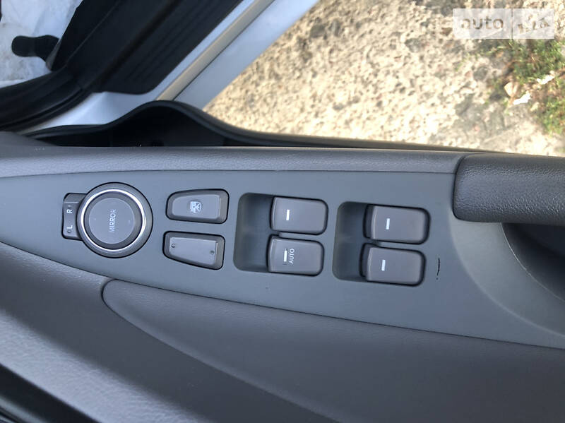 Седан Hyundai Sonata 2010 в Києві