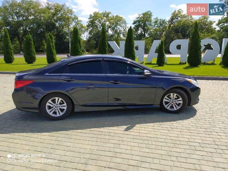 Седан Hyundai Sonata 2014 в Білгороді-Дністровському