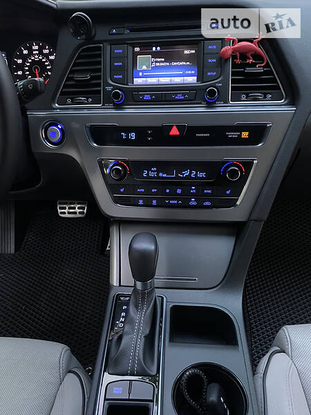 Седан Hyundai Sonata 2014 в Києві