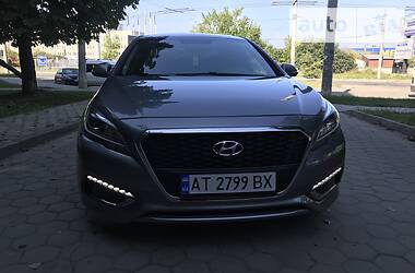 Седан Hyundai Sonata 2017 в Ивано-Франковске