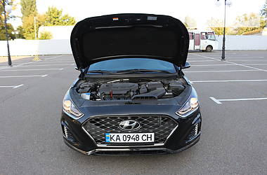 Седан Hyundai Sonata 2018 в Киеве