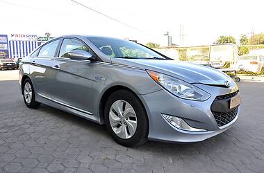 Седан Hyundai Sonata 2014 в Львове