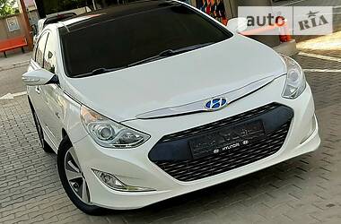 Седан Hyundai Sonata 2011 в Измаиле