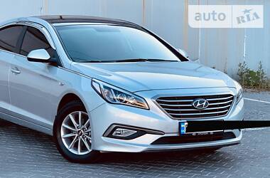 Седан Hyundai Sonata 2015 в Одессе