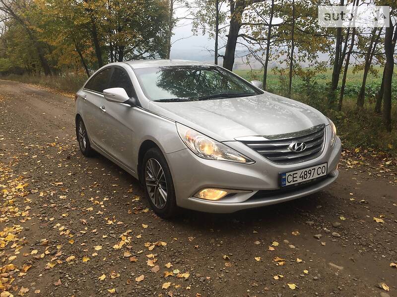 Седан Hyundai Sonata 2014 в Чернівцях