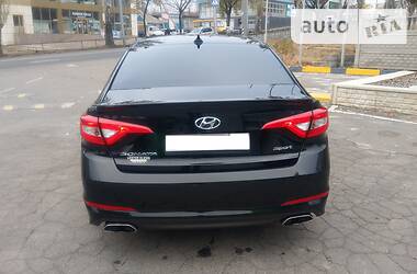 Седан Hyundai Sonata 2016 в Макеевке