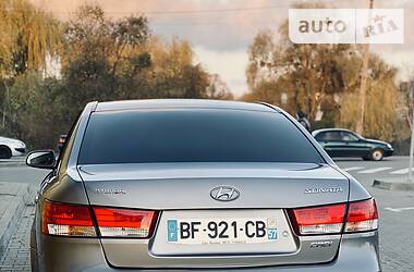 Седан Hyundai Sonata 2010 в Дубно