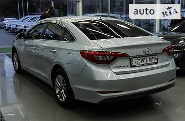 Седан Hyundai Sonata 2015 в Одессе