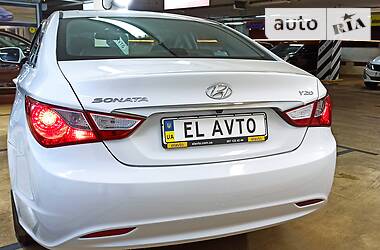 Седан Hyundai Sonata 2014 в Киеве