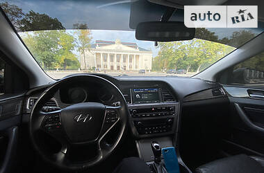 Седан Hyundai Sonata 2014 в Новой Каховке