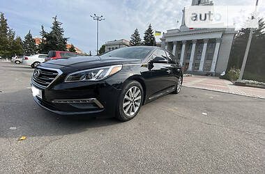 Седан Hyundai Sonata 2014 в Новой Каховке