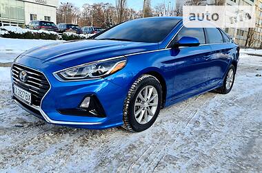 Седан Hyundai Sonata 2018 в Киеве