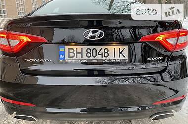 Седан Hyundai Sonata 2015 в Киеве