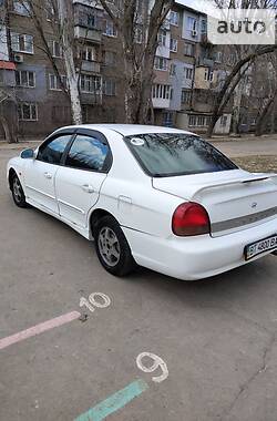 Седан Hyundai Sonata 1998 в Херсоне