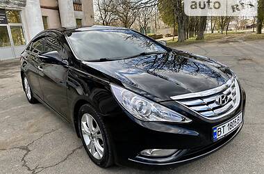 Седан Hyundai Sonata 2010 в Херсоне