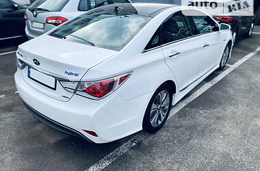 Седан Hyundai Sonata 2014 в Киеве