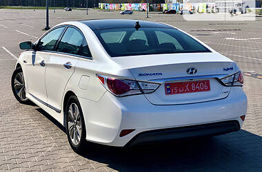 Седан Hyundai Sonata 2012 в Киеве