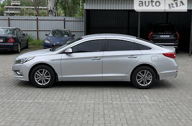 Седан Hyundai Sonata 2016 в Дніпрі