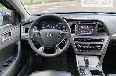 Седан Hyundai Sonata 2016 в Енергодарі