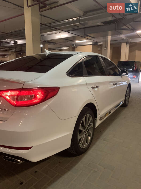 Седан Hyundai Sonata 2014 в Одессе