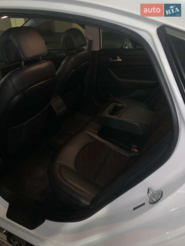 Седан Hyundai Sonata 2014 в Одессе