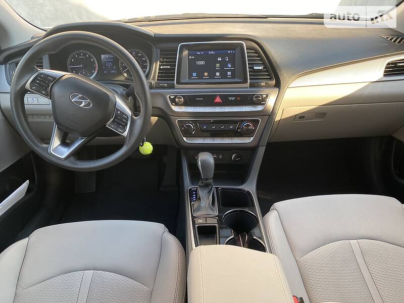 Седан Hyundai Sonata 2019 в Миколаєві