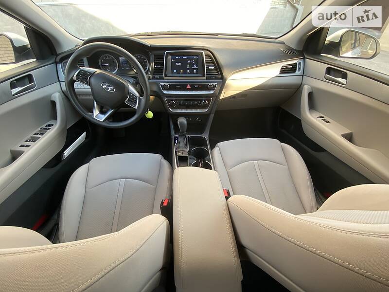 Седан Hyundai Sonata 2019 в Миколаєві
