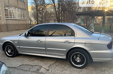 Седан Hyundai Sonata 2003 в Энергодаре