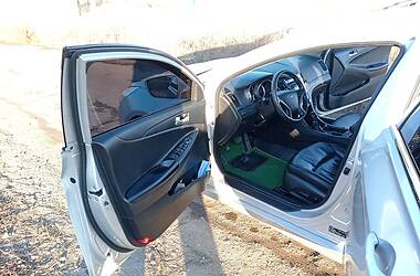 Седан Hyundai Sonata 2014 в Пологах