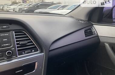 Седан Hyundai Sonata 2015 в 