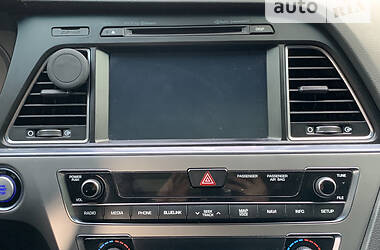 Hyundai Sonata Limited