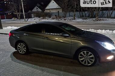 Седан Hyundai Sonata 2013 в Кам'янець-Подільському