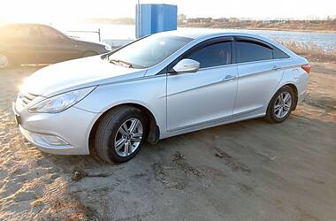 Седан Hyundai Sonata 2014 в Пологах