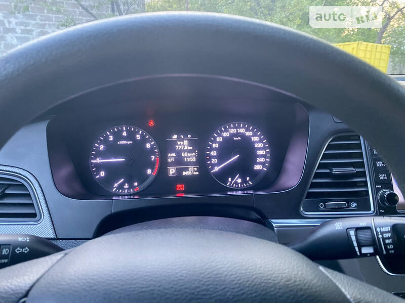 Седан Hyundai Sonata 2015 в Киеве