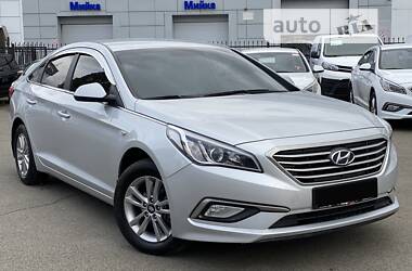 Седан Hyundai Sonata 2016 в Киеве