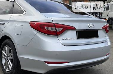 Седан Hyundai Sonata 2016 в Киеве