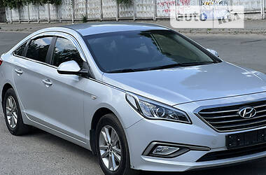 Седан Hyundai Sonata 2015 в Киеве