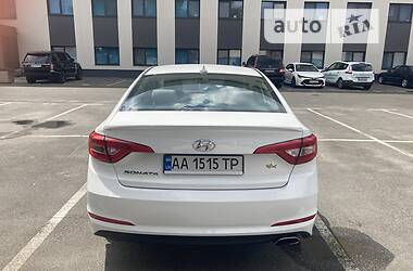 Седан Hyundai Sonata 2015 в Киеве
