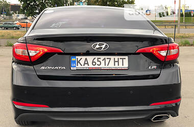 Седан Hyundai Sonata 2015 в 