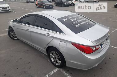 Седан Hyundai Sonata 2012 в Киеве