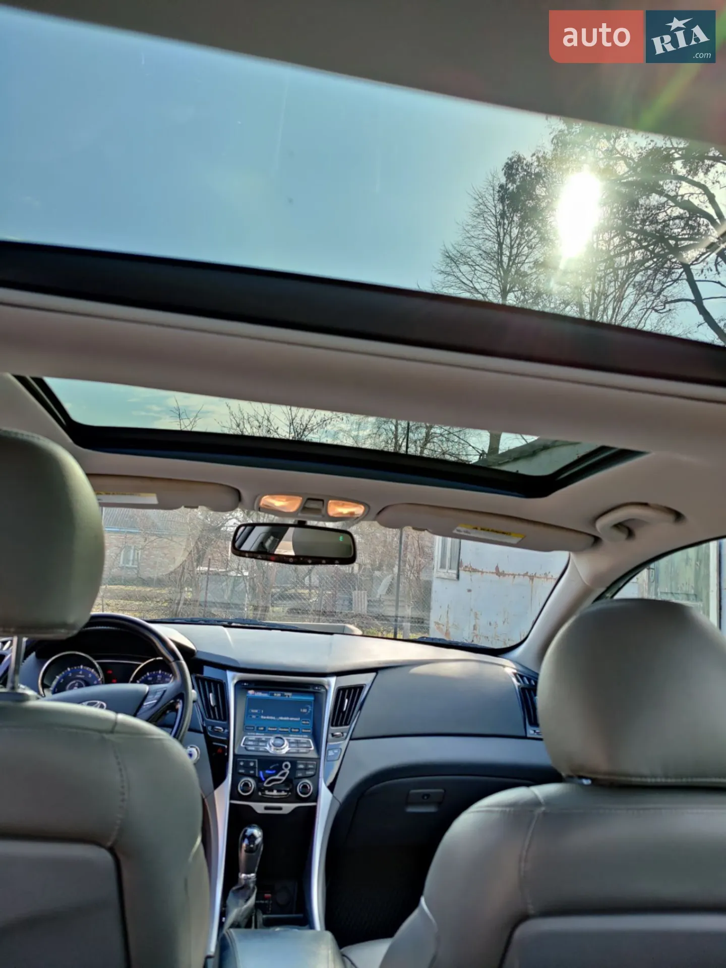 2012 Hyundai Sonata - мініатюра 22