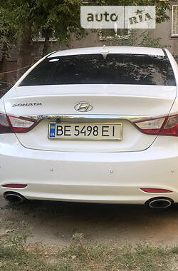 Седан Hyundai Sonata 2011 в Николаеве