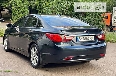 Седан Hyundai Sonata 2013 в Рівному