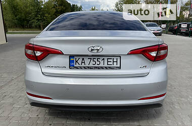 Седан Hyundai Sonata 2015 в Бердичеве