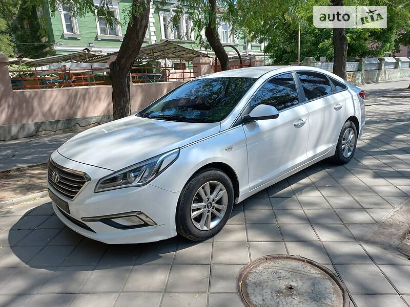 Седан Hyundai Sonata 2015 в Одессе