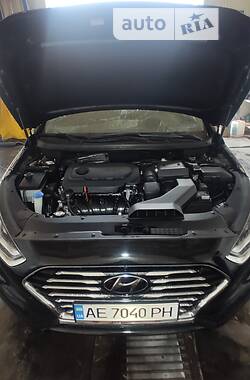 Седан Hyundai Sonata 2019 в Кривом Роге