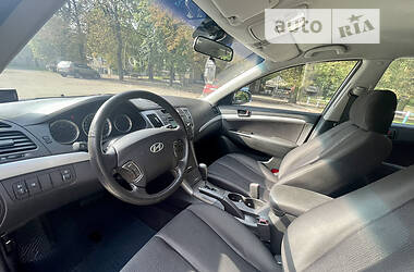 Седан Hyundai Sonata 2009 в Львові