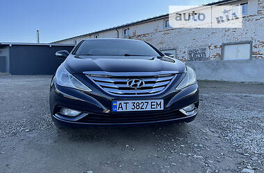 Седан Hyundai Sonata 2010 в Ивано-Франковске