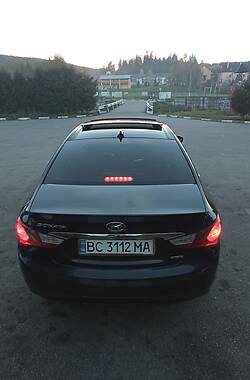 Седан Hyundai Sonata 2011 в Бориславі