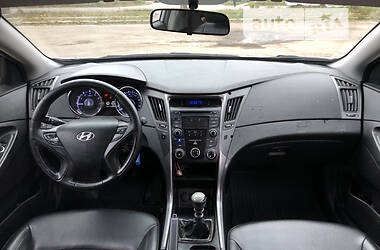 Седан Hyundai Sonata 2012 в Полтаве